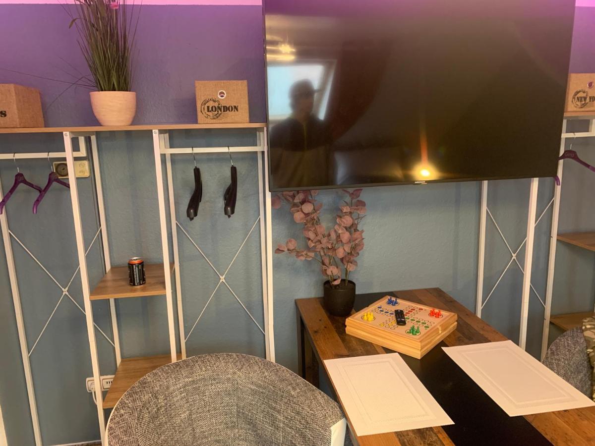 Best-Preis -Vip Lounge- Mit Netflix, Self-Check-In, Ebike Ladestation, Fahrradraum, Wlan Und Netflix - Direkt Am Elberadweg Im Herzen Von Віттенберґе Екстер'єр фото